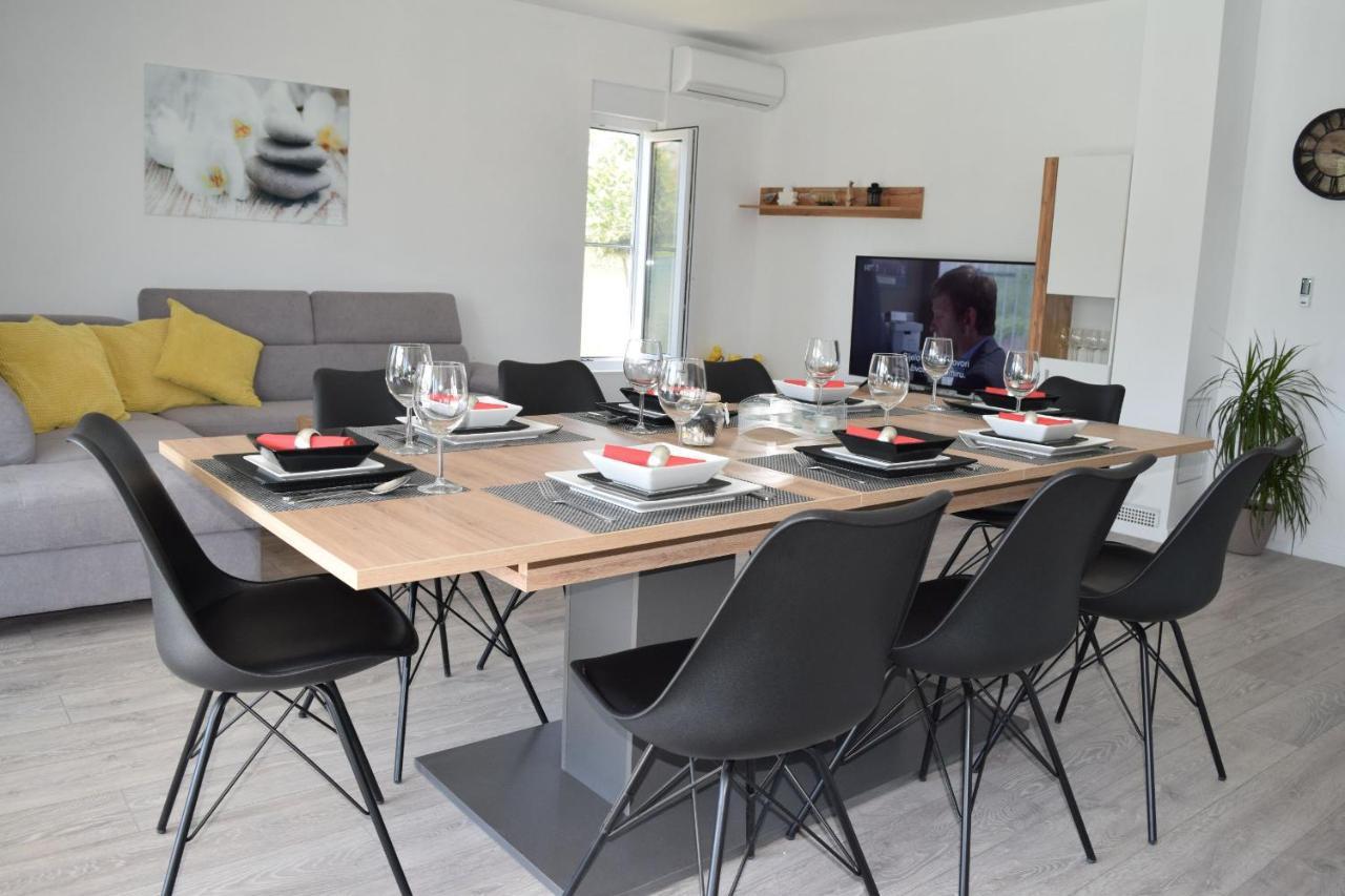 Savrsen Odmor U Villa Ivona Ζαντάρ Εξωτερικό φωτογραφία